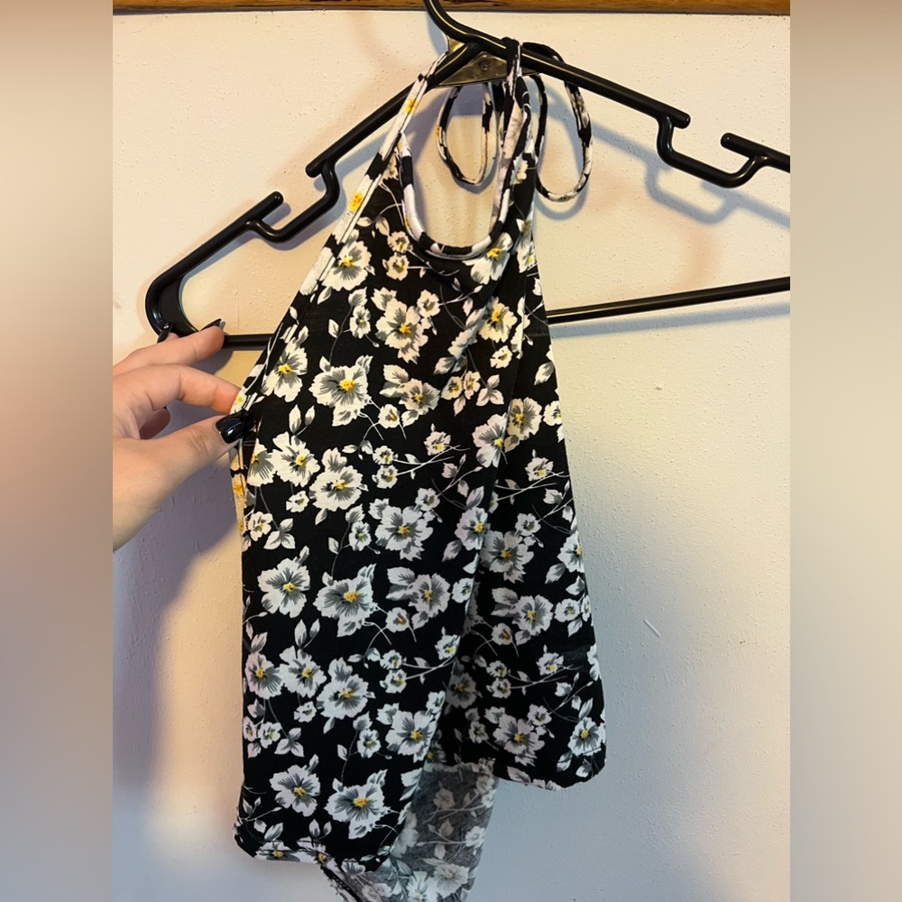 Women’s Floral Halter Top